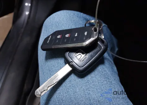 2020 Honda Civic Lx из США, поврежденный, VIN 2HGFC2F65LH525128